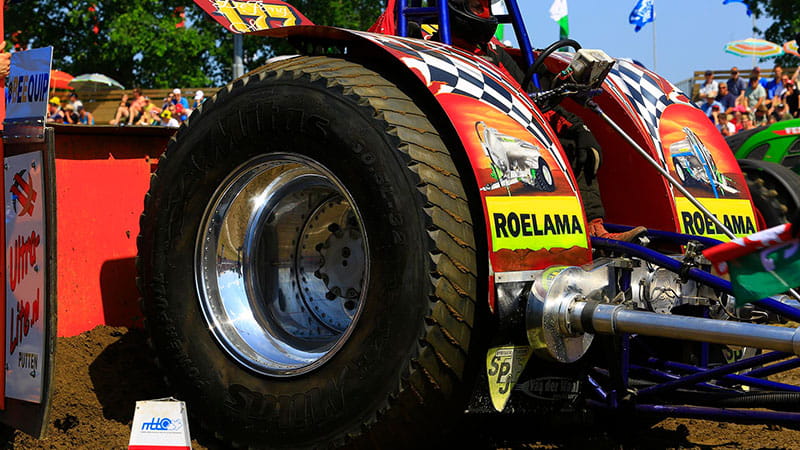 Tractor-Pulling-in-Putten-04-s