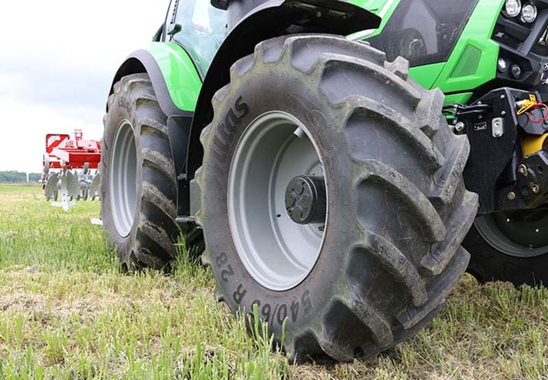 Pneumatiques agricoles et forestiers Mitas
