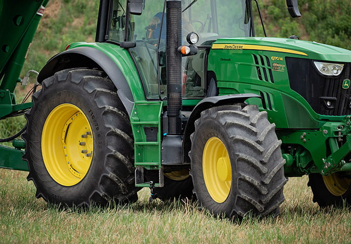agricultural-and-forestry-tyres-tractors-tractor-diagonal-tyres